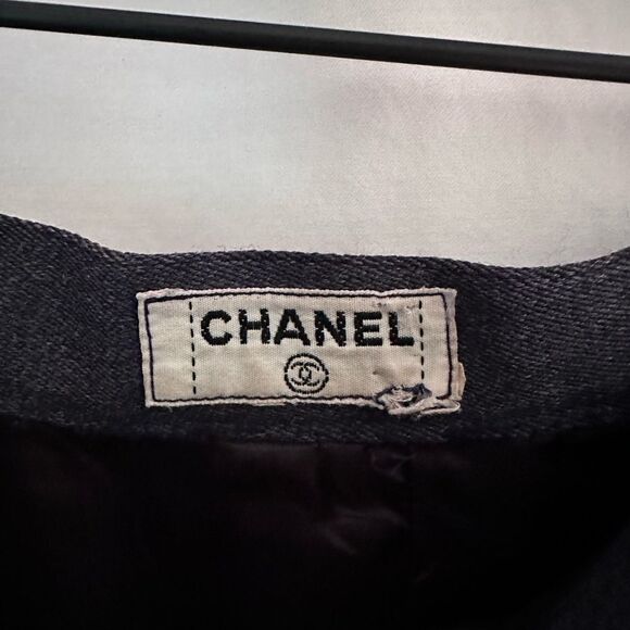 Vintage Chanel Skirt - Picture 7 of 16